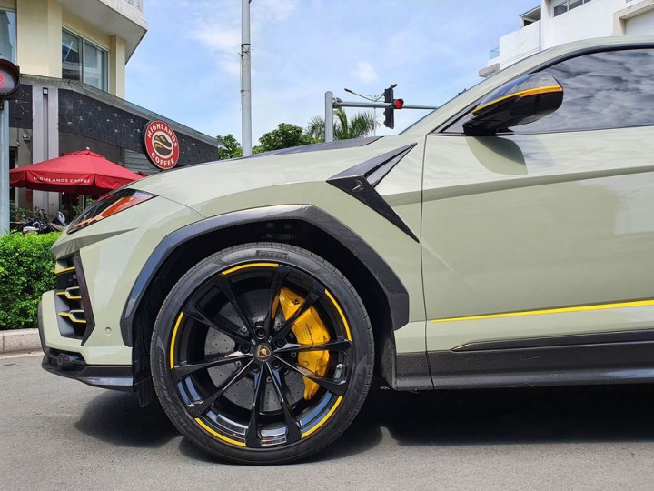 urus 5
